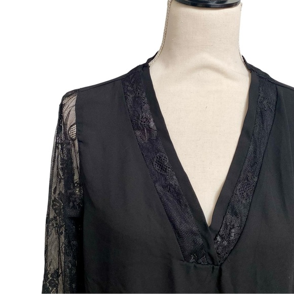 Catherine Malandrino Black Lace Blouse Sheer Floral Sleeves V-Neck Top Size L - Picture 2 of 13